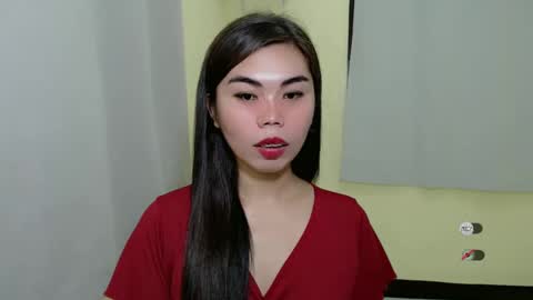 asuna_charming online show from March 7, 2025, 5:17 pm