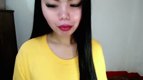 asuna_charming online show from October 16, 2025, 2:07 pm