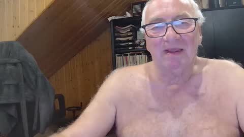 asusandy online show from May 16, 2026, 12:07 am