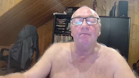 asusandy online show from May 28, 2026, 12:52 am