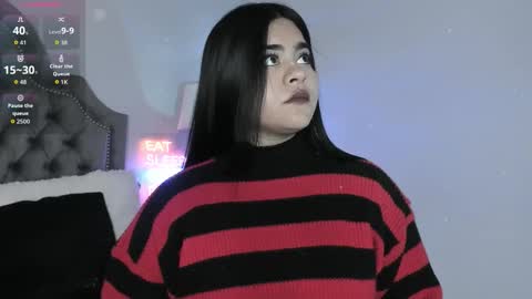 Athena online show from October 6, 2025, 7:33 pm