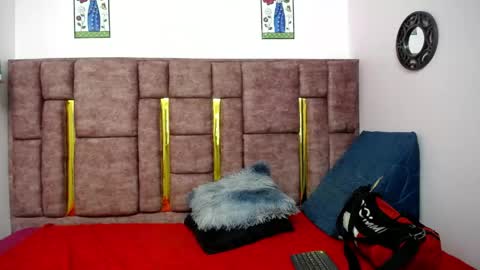 Snapshot of atenea_420 chatting on May 2, 2026, 4:06 am COLOMBIA online show from May 2, 2026, 4:06 am