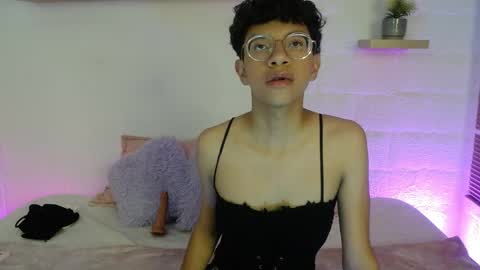 Atenea online show from May 13, 2026, 1:30 pm