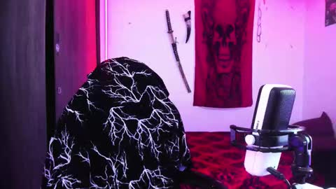 athenauwu online show from March 14, 2026, 8:20 am