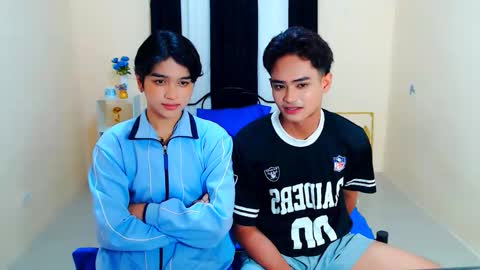 athisamoore online show from October 3, 2025, 4:31 am