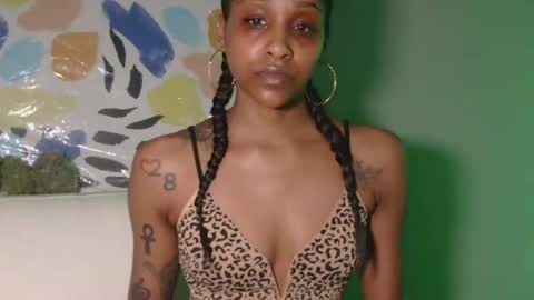 AtirahCali online show from April 2, 2026, 12:36 pm