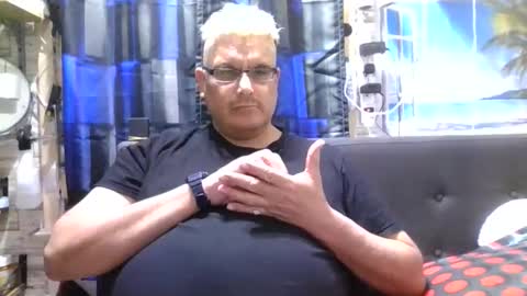 A online show from December 30, 2024, 8:43 am