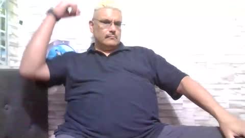 A online show from April 3, 2026, 12:58 pm