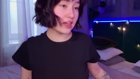 Audrey online show from March 8, 2025, 5:38 am