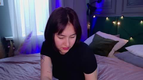 Audrey online show from March 11, 2025, 7:04 am