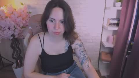 augustamis online show from July 15, 2026, 2:00 pm