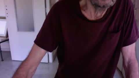 auguste061400 online show from January 7, 2025, 10:11 am