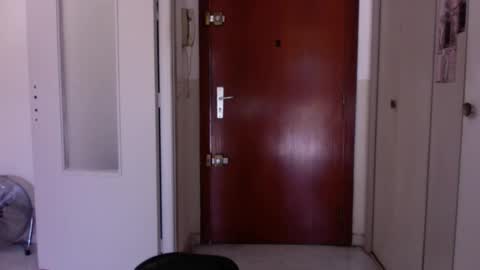 auguste688483 online show from March 16, 2026, 9:02 am