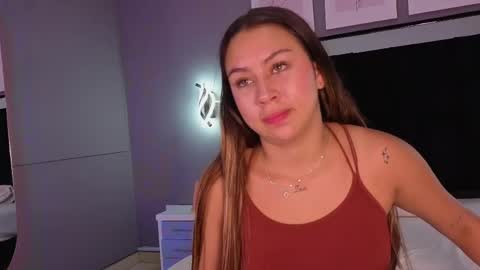 Snapshot of aura_verde chatting on February 26, 2026, 3:27 am aura verde online show from February 26, 2026, 3:27 am