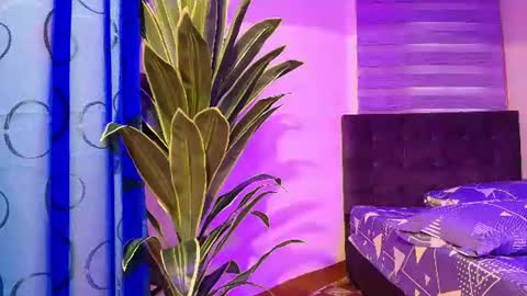 auralis_lux online show from June 11, 2026, 12:03 pm