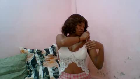 Snapshot of aurelia107 chatting on June 26, 2026, 9:52 pm aurelia107 online show from June 26, 2026, 9:52 pm