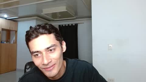 Aureliano online show from November 4, 2025, 11:48 pm