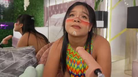 aurora_cruz online show from June 4, 2026, 8:26 pm