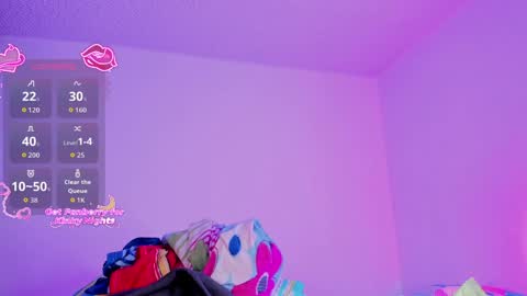 aurora_divine online show from April 4, 2026, 7:00 pm