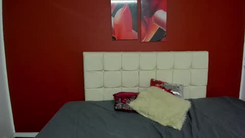 AURORA online show from March 12, 2025, 6:33 pm