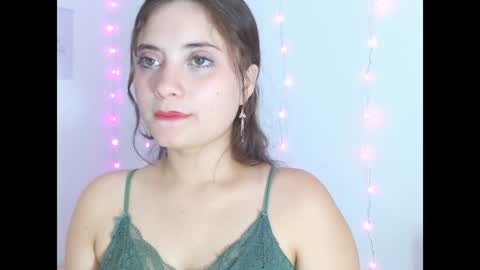 aurora_lenovic online show from January 4, 2025, 5:26 pm
