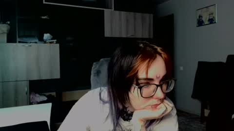 Milana online show from September 10, 2025, 9:09 am