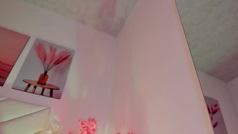 Snapshot of aurora_sweet2 chatting on November 22, 2025, 12:42 am Madison online show from November 22, 2025, 12:42 am