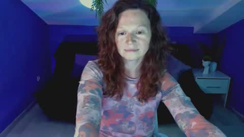 Snapshot of auroraborealis__ chatting on September 22, 2025, 6:59 am auroraborealis__ online show from September 22, 2025, 6:59 am