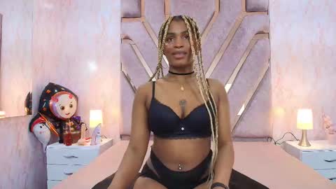 Ariana online show from October 13, 2025, 9:04 pm