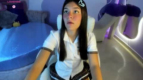 Snapshot of auroracute2 chatting on September 15, 2025, 1:11 pm auroracute2 online show from September 15, 2025, 1:11 pm