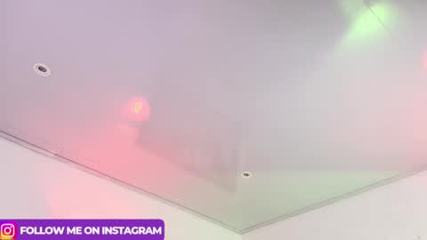Snapshot of auroradiaz_ chatting on March 4, 2025, 7:08 am Aurora Diaz online show from March 4, 2025, 7:08 am
