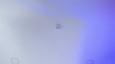Snapshot of auroradurand chatting on February 6, 2025, 12:00 am ...  ... online show from February 6, 2025, 12:00 am