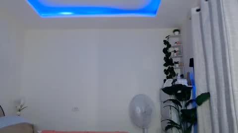 Austin online show from April 14, 2026, 2:17 am