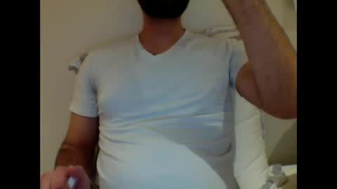 Snapshot of aussie099 chatting on December 12, 2024, 10:34 am aussie099 online show from December 12, 2024, 10:34 am