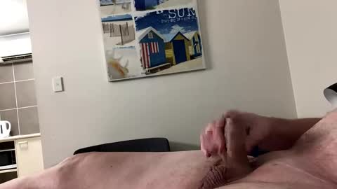 Aussie fatcock online show from December 4, 2024, 8:34 am