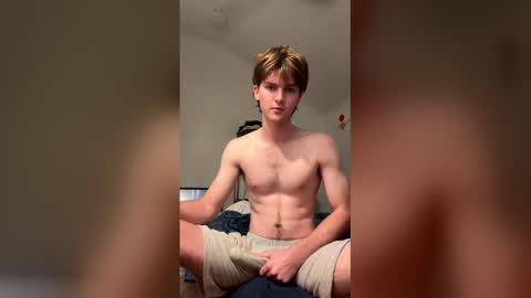 aussieboyethan online show from February 27, 2026, 3:28 am