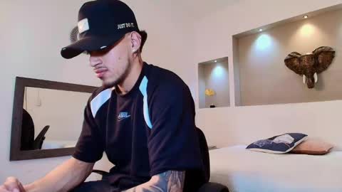 AUSTIN  online show from January 25, 2025, 8:21 am