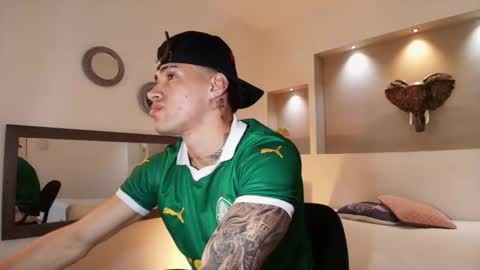 AUSTIN  online show from January 29, 2025, 4:47 am