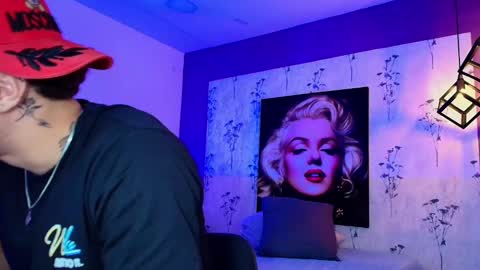 AUSTIN  online show from March 1, 2025, 2:04 am