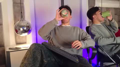 austinreeds_ online show from June 12, 2026, 12:15 pm