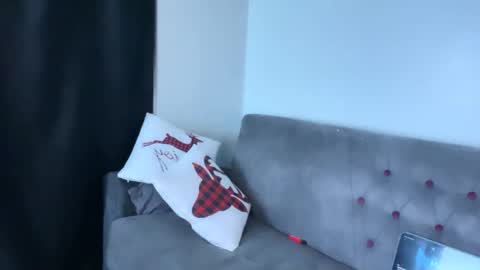 ava9999ava online show from April 12, 2026, 10:48 pm