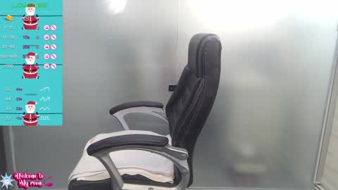 Snapshot of avablue_ chatting on December 21, 2024, 8:28 am online show from December 21, 2024, 8:28 am