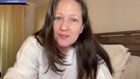 Snapshot of avabradley chatting on March 3, 2026, 4:35 pm Ava . Support my channel by using my affiliate link to make your account Thanks online show from March 3, 2026, 4:35 pm