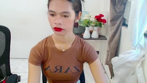 avacadaxcx online show from April 11, 2026, 12:04 am