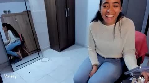 Valery -- online show from November 22, 2025, 2:43 am