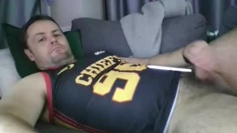 averagejoe2025 online show from May 28, 2026, 12:52 am