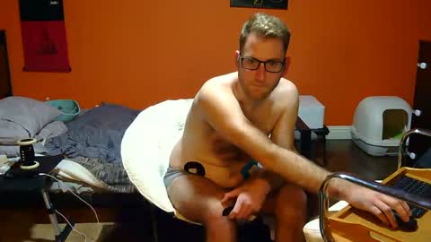 averagepenisalex online show from January 25, 2025, 6:45 am