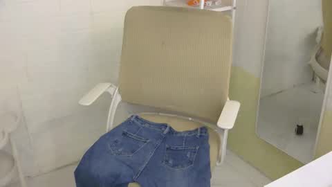 Rhian online show from February 2, 2026, 5:17 am