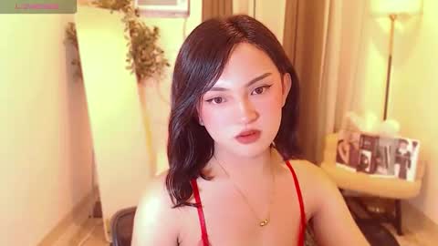Snapshot of avi_maria12 chatting on June 2, 2026, 12:18 pm Call me Avi online show from June 2, 2026, 12:18 pm