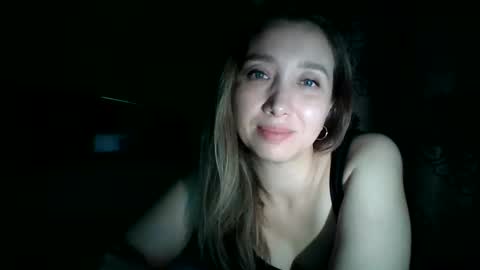 avinelra online show from April 14, 2026, 2:56 pm